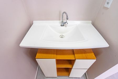 Apartamento à venda com 35m², 2 quartos e sem vagaBanheiro 