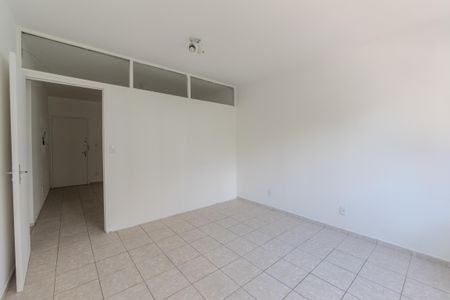 Studio à venda com 46m², 1 quarto e sem vaga Studio à venda com 46m², 1 quarto e sem vagaQuarto