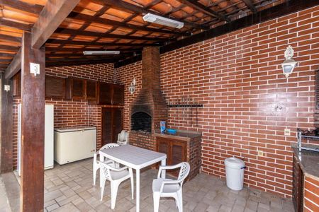 Casa à venda com 250m², 3 quartos e 4 vagas Casa à venda com 250m², 3 quartos e 4 vagasVaranda gourmet