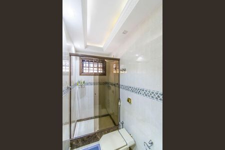Casa à venda com 250m², 3 quartos e 4 vagas Casa à venda com 250m², 3 quartos e 4 vagasBanheiro Social