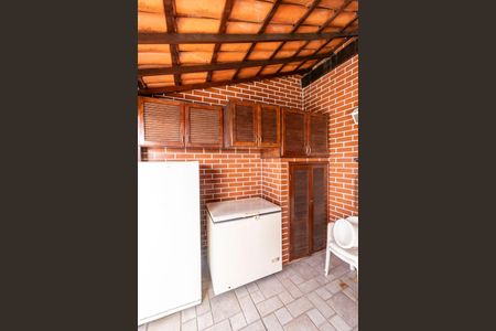 Casa à venda com 250m², 3 quartos e 4 vagas Casa à venda com 250m², 3 quartos e 4 vagasVaranda gourmet