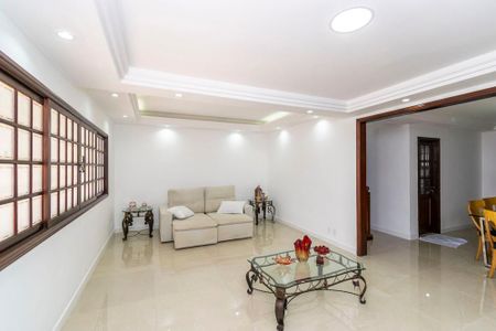 Sala de casa para alugar com 3 quartos, 250m² em Vila da Penha, Rio de Janeiro