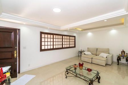 Sala de casa para alugar com 3 quartos, 250m² em Vila da Penha, Rio de Janeiro