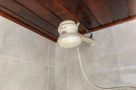 Casa à venda com 250m², 3 quartos e 4 vagas Casa à venda com 250m², 3 quartos e 4 vagasBanheiro da Varanda