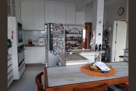 Apartamento à venda com 455m², 5 quartos e 3 vagasCozinha