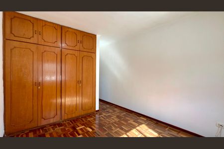 Casa para alugar com 240m², 3 quartos e 2 vagas Casa para alugar com 240m², 3 quartos e 2 vagasSuite