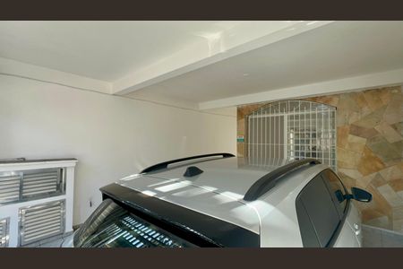 Garagem de casa para alugar com 3 quartos, 240m² em Vila Madalena, São Paulo