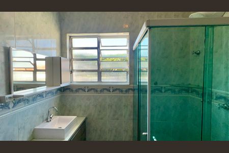 Casa para alugar com 240m², 3 quartos e 2 vagas Casa para alugar com 240m², 3 quartos e 2 vagasBanheiro