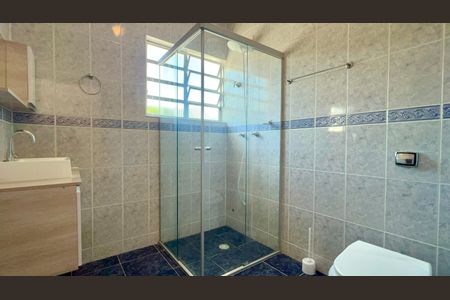 Casa para alugar com 240m², 3 quartos e 2 vagas Casa para alugar com 240m², 3 quartos e 2 vagasBanheiro da Suíte