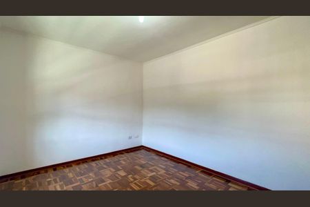 Casa para alugar com 240m², 3 quartos e 2 vagas Casa para alugar com 240m², 3 quartos e 2 vagasQuarto 2