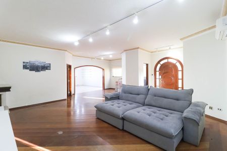 Casa de Condomínio à venda com 3 quartos, 372m² em Jardim Daysy, São Paulo