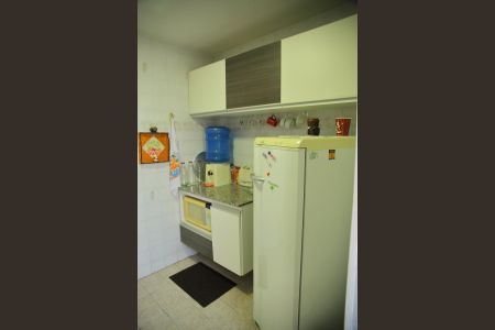 Apartamento à venda com 59m², 2 quartos e 1 vagaCozinha 