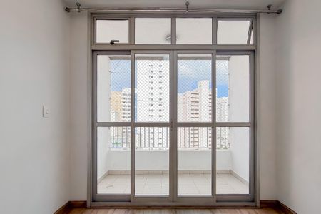 Apartamento para alugar com 82m², 3 quartos e 2 vagasSala - Varanda
