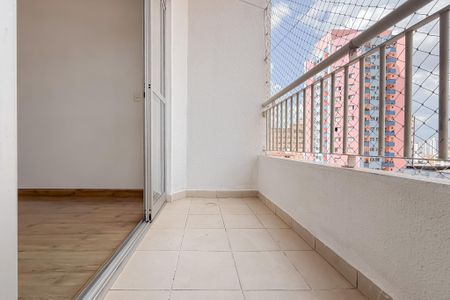 Apartamento para alugar com 82m², 3 quartos e 2 vagasSala - Varanda