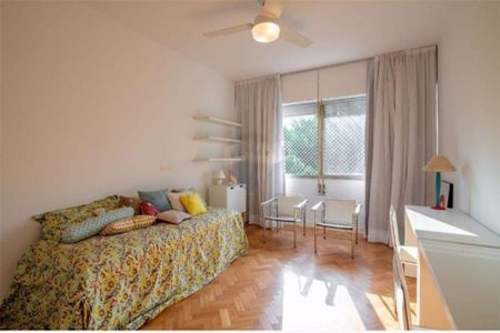 Apartamento para alugar com 3 quartos, 210m² em Cerqueira César, São Paulo