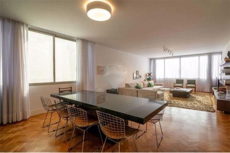 Apartamento para alugar com 210m², 3 quartos e 2 vagas