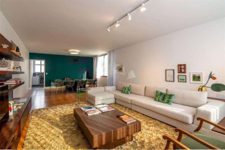 Apartamento para alugar com 3 quartos, 210m² em Cerqueira César, São Paulo