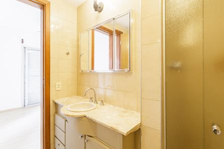 Apartamento à venda com 111m², 3 quartos e 2 vagasBanheiro da Suíte