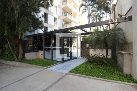 Apartamento à venda com 111m², 3 quartos e 2 vagasFachada