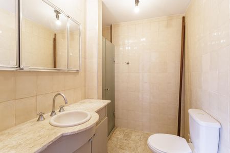 Apartamento à venda com 111m², 3 quartos e 2 vagasBanheiro da Suíte