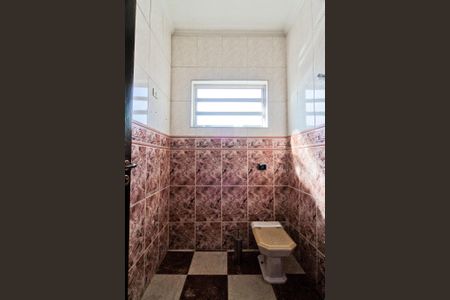 Casa para alugar com 207m², 3 quartos e 4 vagasBanheiro