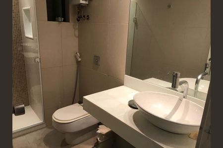 Apartamento à venda com 170m², 3 quartos e 1 vagaBanheiro 1