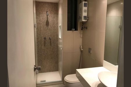 Apartamento à venda com 170m², 3 quartos e 1 vagaBanheiro 1