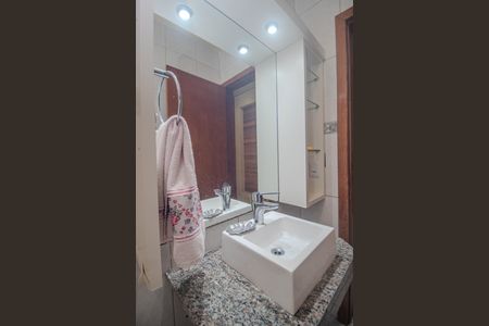 Apartamento para alugar com 60m², 2 quartos e sem vaga Apartamento para alugar com 60m², 2 quartos e sem vagaBanheiro
