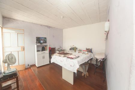 Casa à venda com 200m², 4 quartos e sem vagaCASA 2 - SALA 