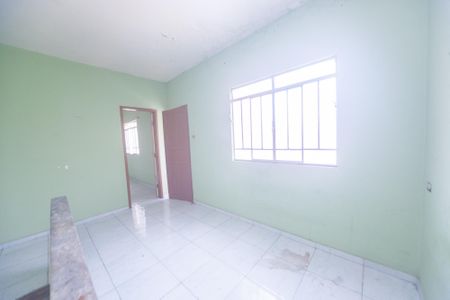Casa à venda com 200m², 4 quartos e sem vagaCASA 1 - SALA 2