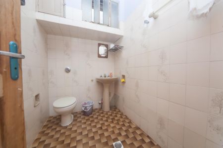 Casa à venda com 200m², 4 quartos e sem vagaCASA 2 - BANHEIRO 