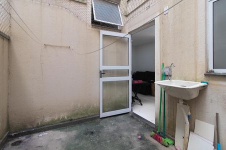 Apartamento para alugar com 48m², 2 quartos e 1 vagaQuintal