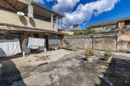 Casa à venda com 330m², 3 quartos e 4 vagasÁrea de Serviço