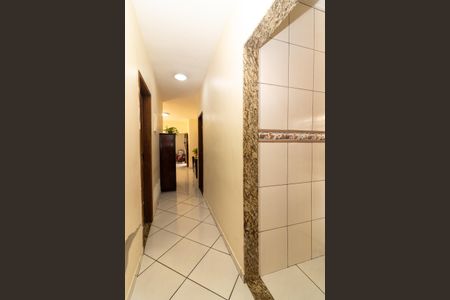 Casa à venda com 330m², 3 quartos e 4 vagasCorredor