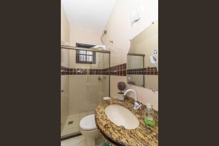 Casa à venda com 330m², 3 quartos e 4 vagasBanheiro