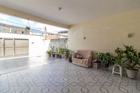 Casa à venda com 330m², 3 quartos e 4 vagasGaragem