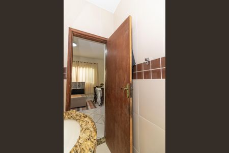 Casa à venda com 330m², 3 quartos e 4 vagasBanheiro