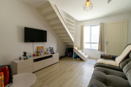 Sala de casa de condomínio para alugar com 2 quartos, 60m² em Bairro Jardim Nossa Senhora das Graças, Cotia