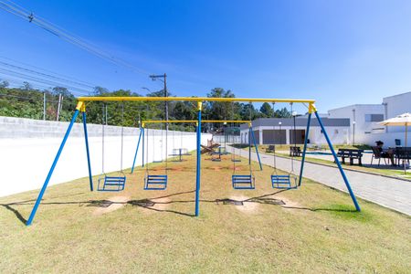 Casa de condomínio para alugar com 60m², 2 quartos e 1 vaga Casa de condomínio para alugar com 60m², 2 quartos e 1 vagaÁrea comum - Playground