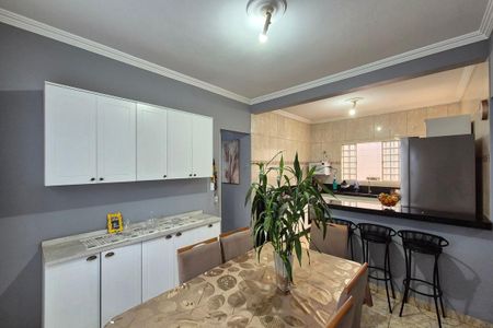 Casa à venda com 110m², 4 quartos e 2 vagasSala de Jantar