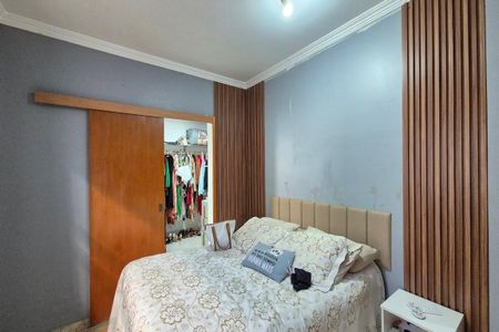 Casa à venda com 110m², 4 quartos e 2 vagasQuarto 3 - Suíte