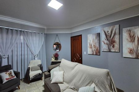 Sala  de casa à venda com 4 quartos, 110m² em Jardim Planalto de Viracopos, Campinas