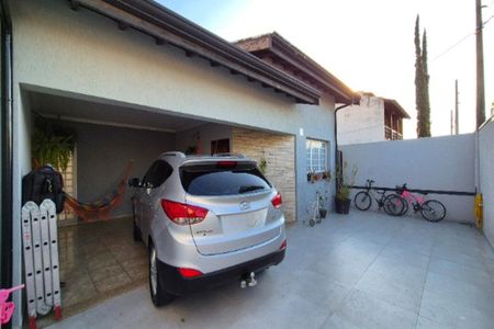 Casa à venda com 110m², 4 quartos e 2 vagasGaragem 