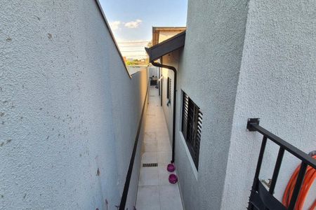 Casa à venda com 110m², 4 quartos e 2 vagasCorredor De Acesso 