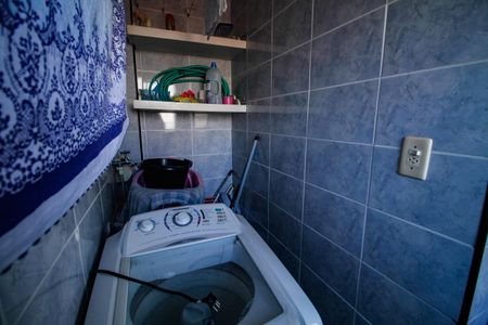 Área de Serviço de apartamento para alugar com 2 quartos, 58m² em Vila Tupi, Praia Grande