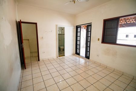 Casa para alugar com 146m², 2 quartos e 1 vagaSuíte 1