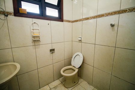 Casa para alugar com 146m², 2 quartos e 1 vagaBanheiro Social