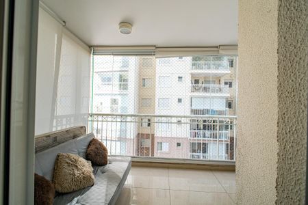 Apartamento à venda com 74m², 2 quartos e 2 vagasVaranda