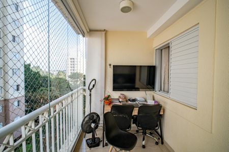 Apartamento à venda com 74m², 2 quartos e 2 vagasVaranda