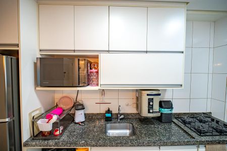 Apartamento à venda com 74m², 2 quartos e 2 vagasCozinha